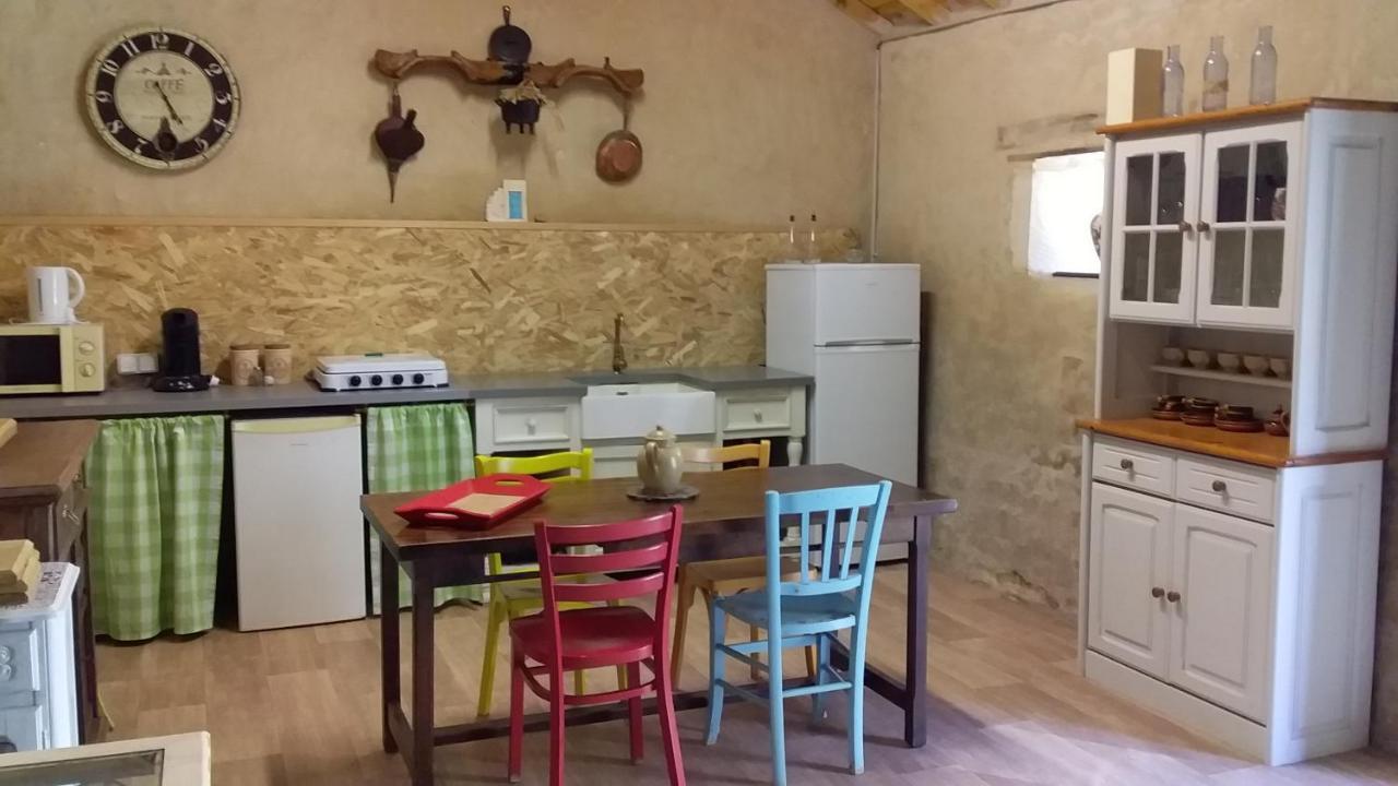 Bed and Breakfast La Grange De Gournay Exterior foto